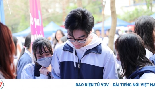 Loạn 'tư vấn tuyển sinh' trên TikTok, chuyên gia đưa ra lời khuyên cho thí sinh