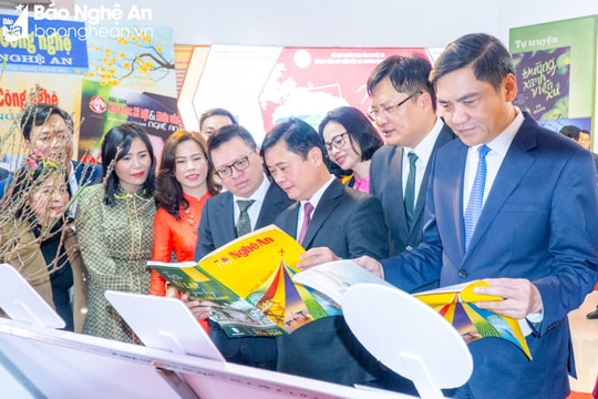 Báo Nghệ An đạt giải Bìa báo ấn tượng tại Hội báo toàn quốc năm 2023