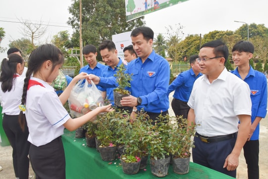 Sôi nổi các hoạt động ngày ‘Chủ nhật xanh’ toàn quốc tại Nghệ An