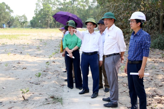 HĐND tỉnh giám sát công tác chấp hành pháp luật về môi trường tại huyện Hưng Nguyên