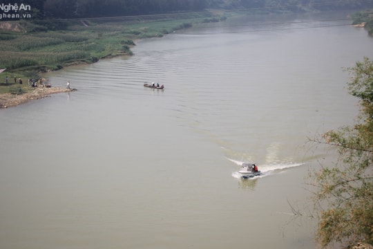 Tìm thấy thi thể người phụ nữ nhảy cầu Rỏi