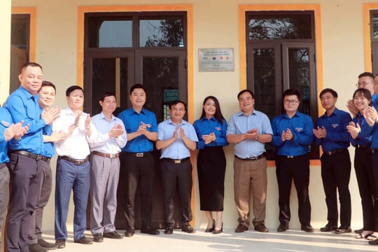Tỉnh đoàn Nghệ An khánh thành công trình phòng học cho điểm trường vùng sâu huyện Quế Phong