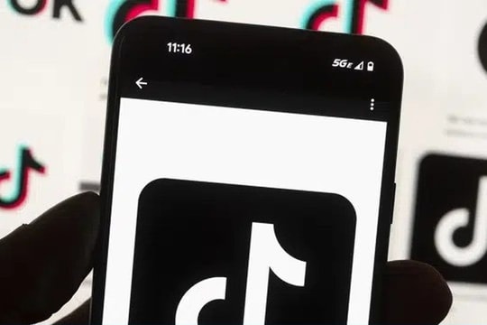 Sếp TikTok mất điểm trước Quốc hội Mỹ