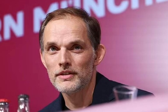 Nguyên nhân Bayern Munich 'giữa đường trảm tướng'