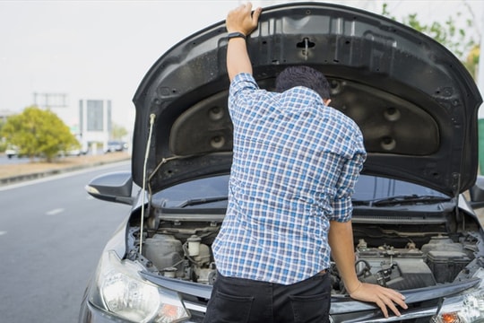 Những dấu hiệu nhận biết động cơ ô tô đang gặp vấn đề 