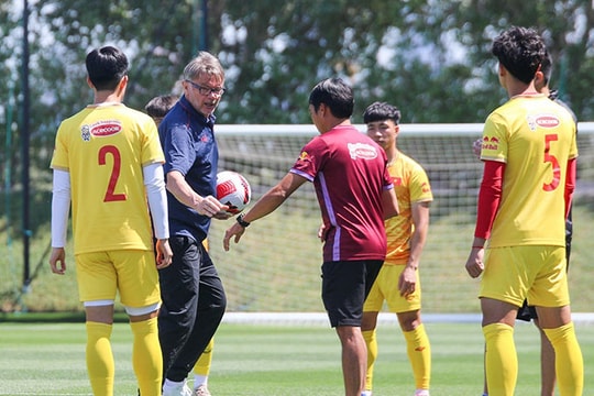 'Thế hệ vàng' tiếp theo của bóng đá Việt, anh là ai?