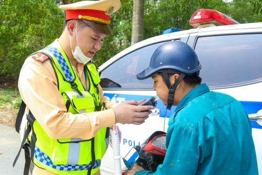 Nghệ An: Chưa có trường hợp nào uống siro ho, nước hoa quả mà bị phạt nồng độ cồn
