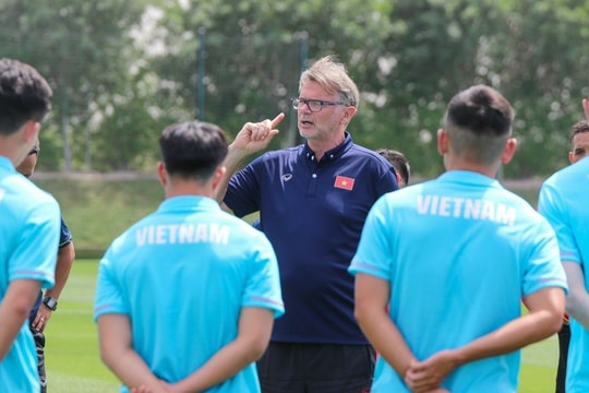 Huấn luyện viên Philippe Troussier: Tôi không hối hận điều gì sau 3 thất bại tại U23 Doha Cup