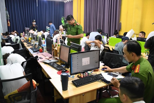 Gần 1 năm truy quét những kẻ ‘khủng bố’ đòi nợ