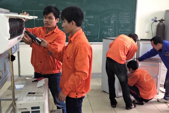 Nghệ An triển khai giáo dục lối sống văn hóa trên không gian mạng cho học sinh, sinh viên giáo dục nghề nghiệp