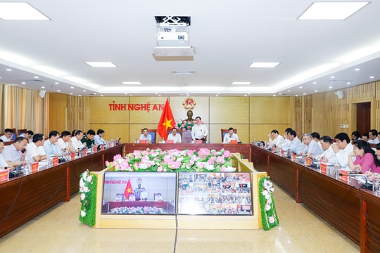 Khẩn trương triển khai các giải pháp thực hiện Kế hoạch phát triển kinh tế - xã hội