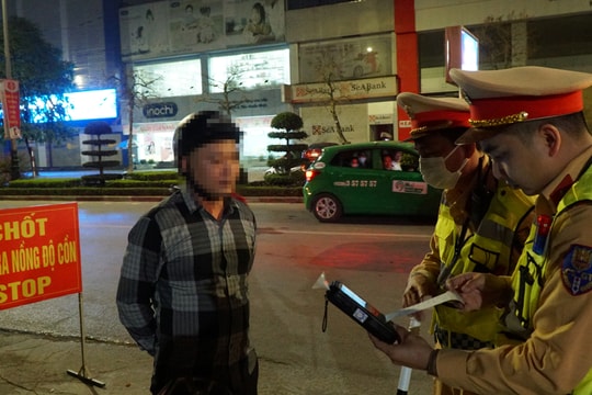 Xử lý nồng độ cồn: 'Dân nhậu' buộc phải thay đổi thói quen