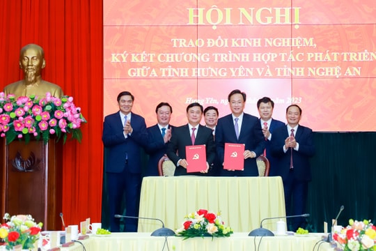 Ban Thường vụ Tỉnh ủy hai tỉnh Nghệ An và Hưng Yên ký kết Biên bản ghi nhớ hợp tác giai đoạn 2023 - 2025