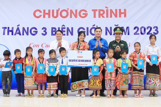 Nghệ An tổ chức ‘Tháng Ba biên giới’ tại Đồn Biên phòng Châu Khê 