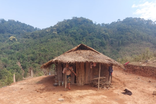 Cuộc vật lộn với 'cái chết trắng' ở bản vùng biên Kẻo Nam