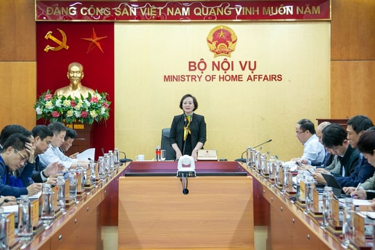 Tiếp tục tham mưu cải cách tiền lương, hoàn thiện quy trình về công tác tổ chức cán bộ