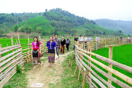 Xóa '4 không' sau dốc Bù Lìu