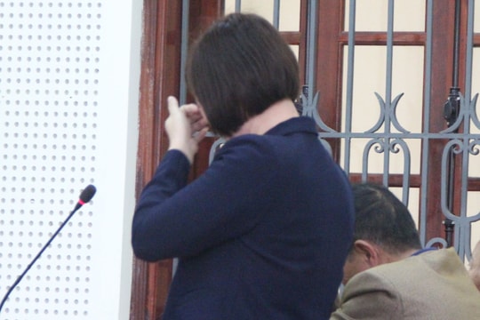 Nỗi đau của người phụ nữ mất con, chồng lĩnh án tử