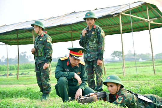Bộ Chỉ huy Quân sự tỉnh kiểm tra công tác huấn luyện chiến sĩ mới