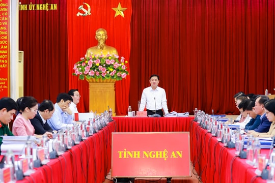 Nghệ An ban hành quy định mới về tiêu chuẩn chức danh cán bộ thuộc diện Ban Thường vụ Tỉnh ủy quản lý