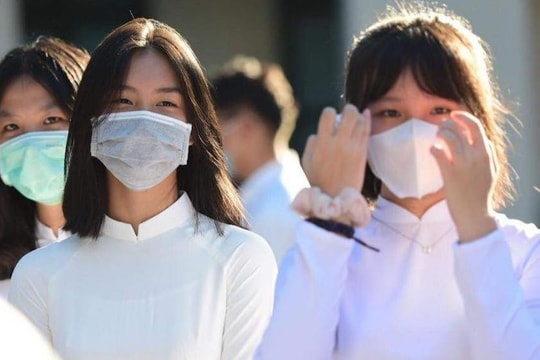 Thi tốt nghiệp THPT 2025: Chung đề, chung đợt, các tỉnh được tự quyết đến đâu?