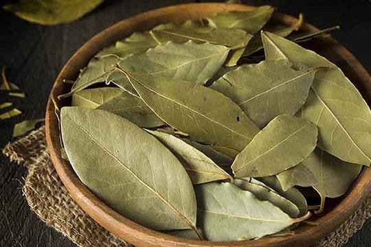 Một loại lá cây xuất khẩu bất ngờ tăng mạnh