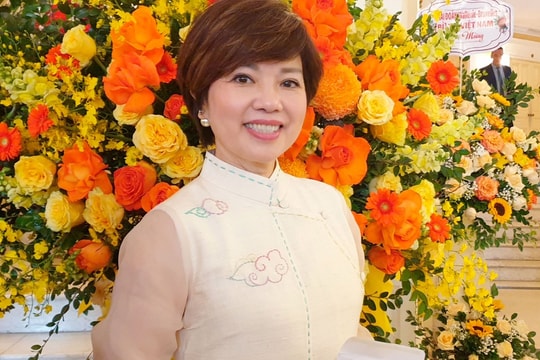 NSƯT Ngọc Huyền chia sẻ về cuộc sống nghỉ hưu sau chia tay Chí Trung