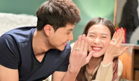 Thanh Sơn, Khả Ngân lộ ảnh tình tứ ở hậu trường