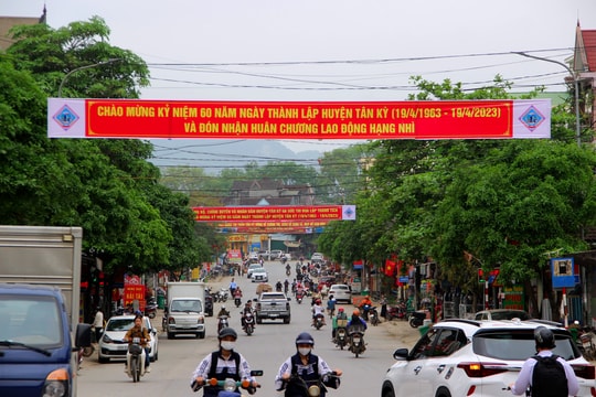 Huyện Tân Kỳ nô nức chỉnh trang chào mừng 60 năm ngày thành lập