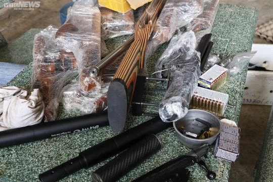 Phát hiện nhiều linh kiện súng đạn tại nhà một người dân