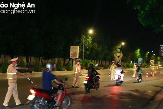 Nghệ An tăng cường chỉ đạo việc chấp hành pháp luật về an toàn giao thông