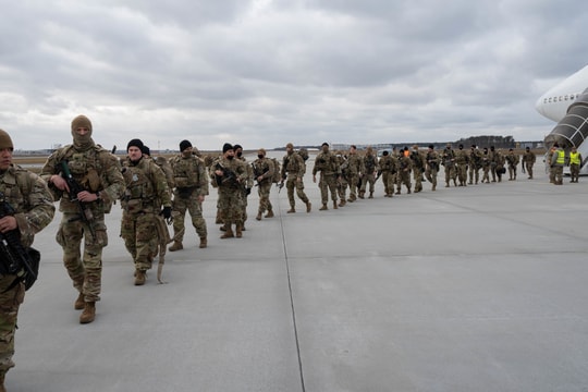 Washington lên tiếng giải thích việc binh sĩ Mỹ hoạt động ở Ukraine