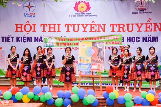 Học sinh miền núi hào hứng với hội thi tuyên truyền tiết kiệm điện 