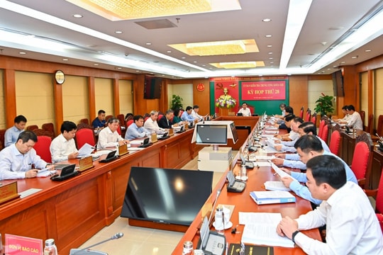 Đề nghị Ban Bí thư xem xét kỷ luật Chánh Thanh tra tỉnh Lâm Đồng