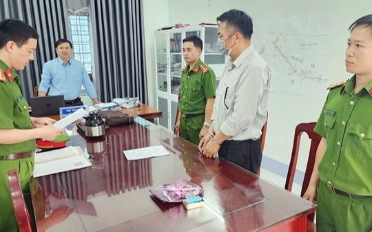 'Nổ' sắp làm Phó Trưởng ban Kinh tế Trung ương để kêu gọi góp vốn dự án