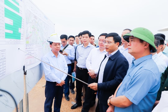Bộ trưởng Bộ Giao thông vận tải đốc thúc tiến độ Dự án đường bộ cao tốc Bắc - Nam qua Nghệ An