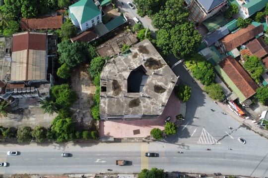 Đá bóng trách nhiệm trong việc xử lý tòa nhà Nam Đàn Plaza?