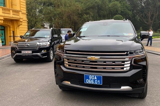 Ngoại trưởng Mỹ được hộ tống bằng xe gì khi sang thăm Việt Nam?