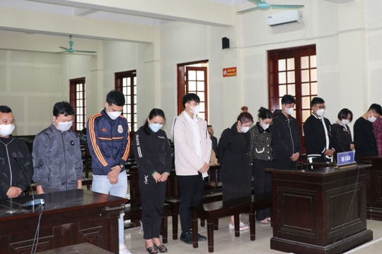 Bản án nghiêm minh cho nhóm đối tượng liên tỉnh làm giả giấy tờ, bằng cấp 