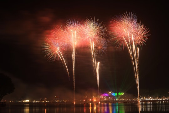 Hình ảnh ấn tượng đêm nghệ thuật kỷ niệm 60 năm thành lập huyện Quỳ Hợp