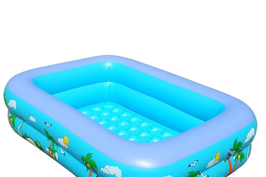 Xót xa bé gái đuối nước khi tắm bể phao mini tại nhà