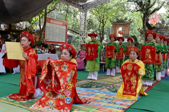 Trang trọng Lễ giỗ Đức Thánh Mẫu Liễu Hạnh