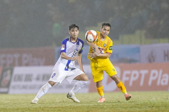 U19 Sông Lam Nghệ An gặp U19 Đông Á Thanh Hóa: Vạn sự khởi đầu nan