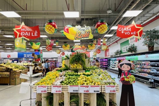 LOTTE Mart Vinh dành hơn 300 triệu đồng tri ân khách hàng thành viên trong dịp đại lễ