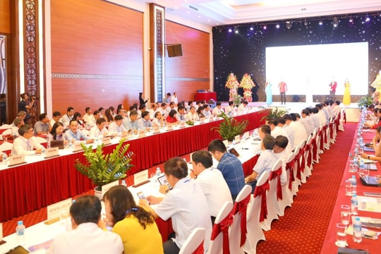 Nâng cao trách nhiệm báo Đảng với công tác tuyên truyền bảo vệ nền tảng tư tưởng của Đảng trong tình hình mới