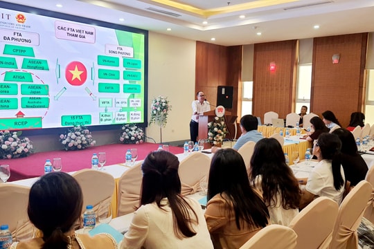  Tập huấn quy tắc và thủ tục chứng nhận xuất xứ hàng hóa theo các FTA 