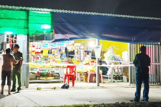 Sát hại nữ chủ tiệm tạp hóa rồi uống thuốc sâu tự tử