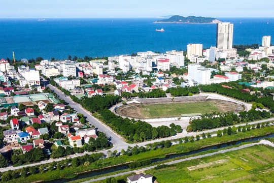 Nguyên tắc sắp xếp tổ chức bộ máy, cán bộ, công chức, viên chức khi sáp nhập thị xã Cửa Lò vào TP. Vinh 