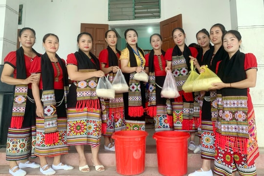 Người khơi dậy ngọn lửa nhiệt huyết trong phụ nữ vùng cao