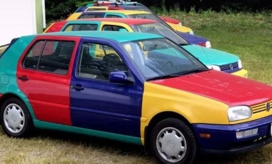 Xe ô tô sơn màu nào dễ bị gặp tai nạn nhất?